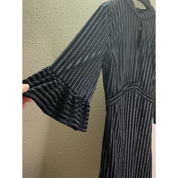 ModCloth Black Fab Feedback Mock Neck Dress Sz M - Picture 7 of 8